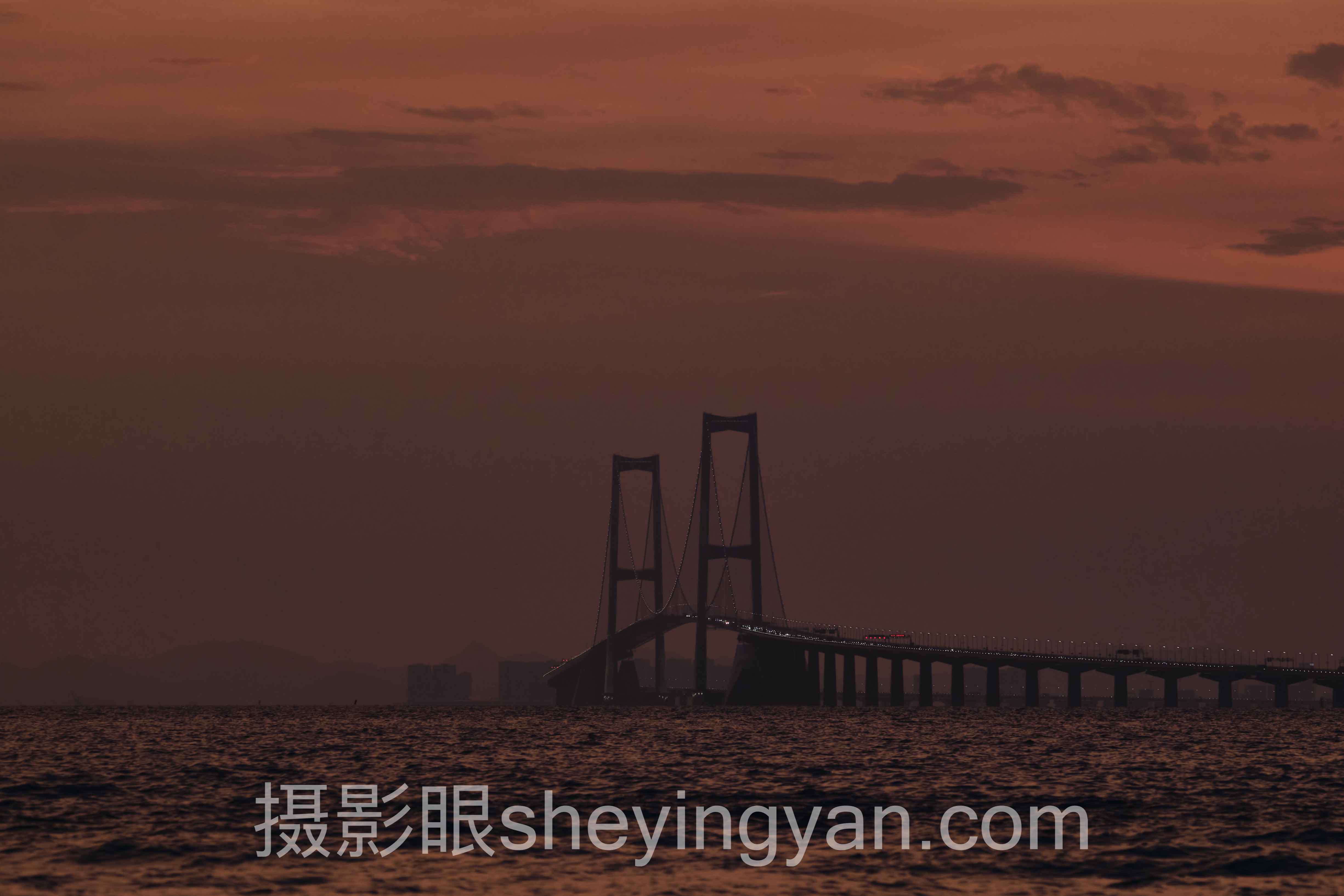 专家深度解读：摄影眼平台新华社图片对比的机遇与挑战